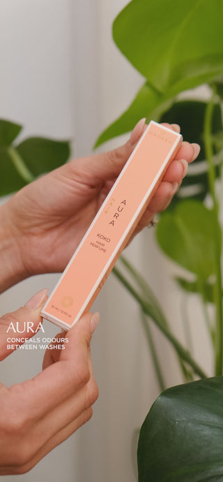 Descriptive video of AURA hair perfume